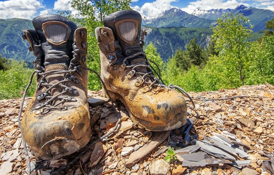 cuci Sepatu Gunung